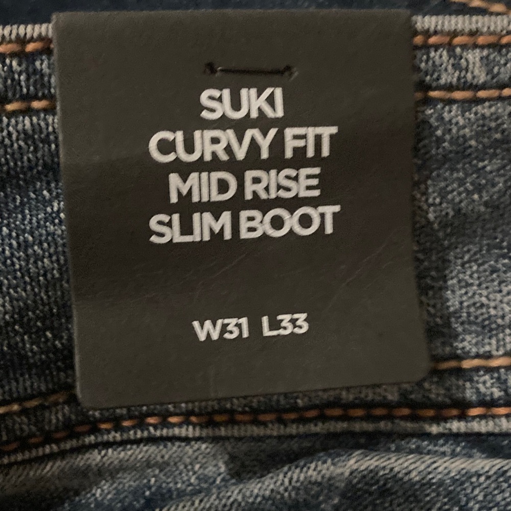 Silver Jeans Suki Curvy Fit Mid Rise Slim Boot - Blue - Picture 5 of 6